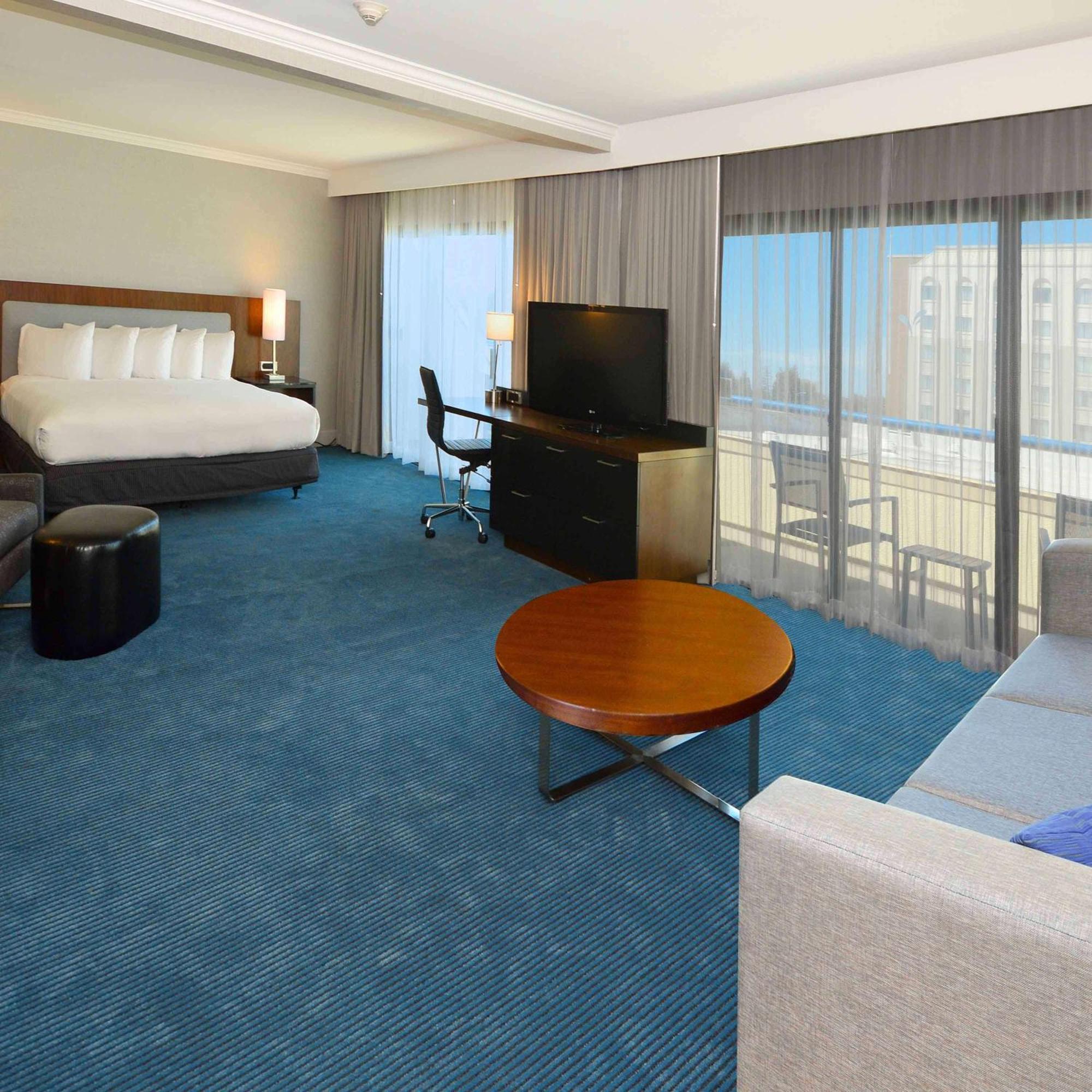 Hotel Doubletree By Hilton Newark-Fremont Esterno foto