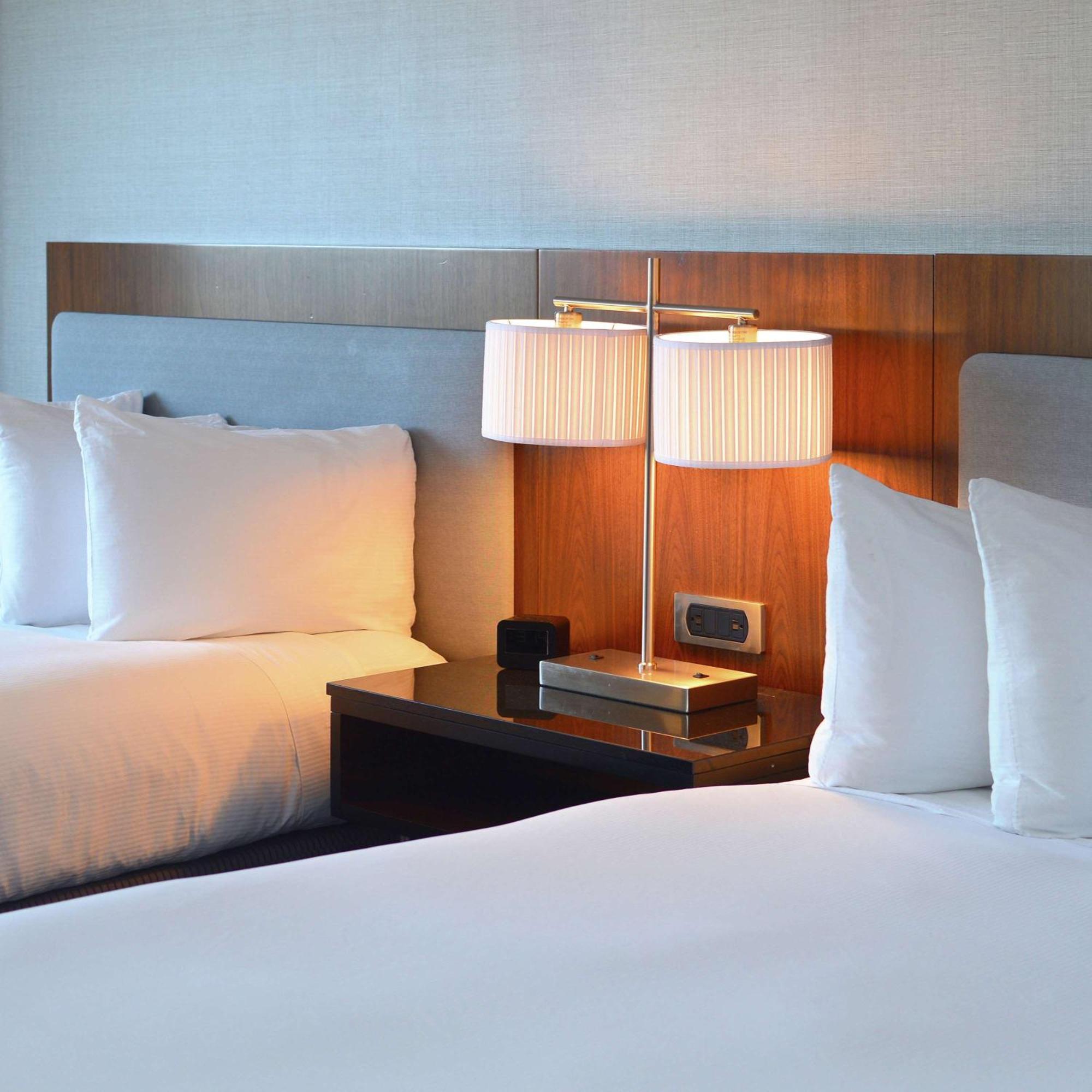 Hotel Doubletree By Hilton Newark-Fremont Esterno foto