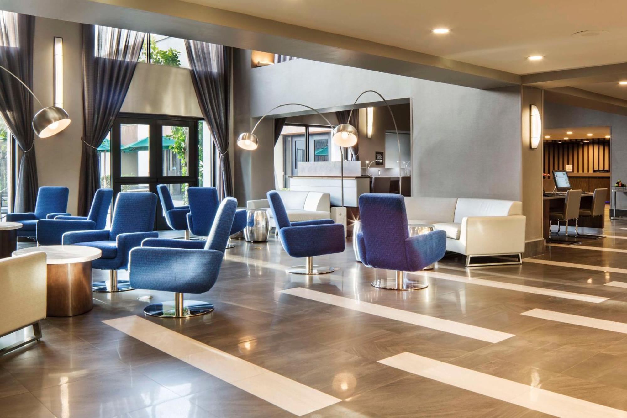 Hotel Doubletree By Hilton Newark-Fremont Esterno foto